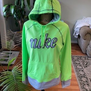 Nike hoodie size medium